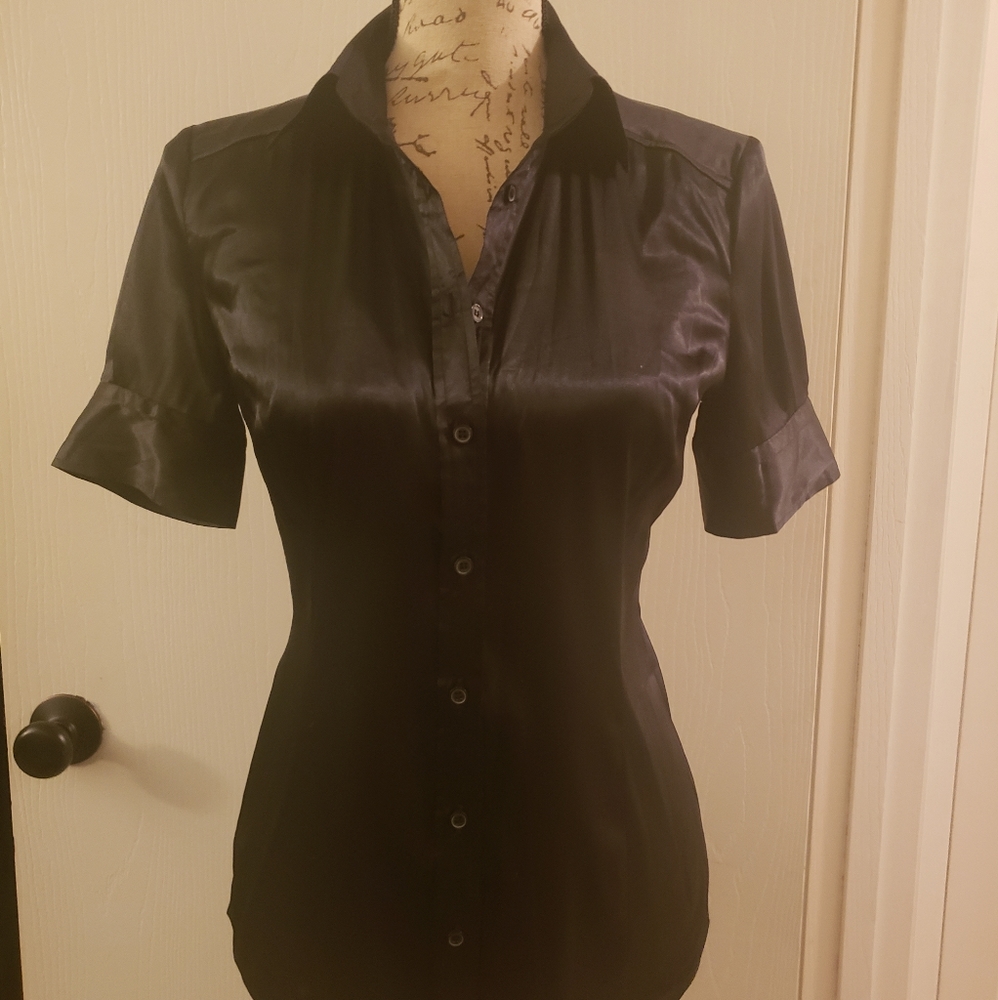 Silky short sleeve button down